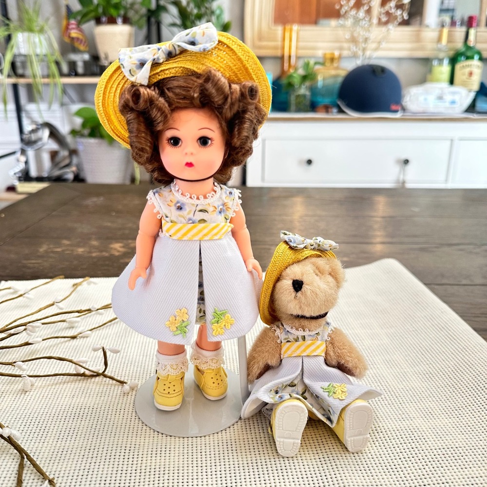 Madame Alexander Teddy and Me Collecting Bears doll‎ set 8" 2002 Vintage Rare
